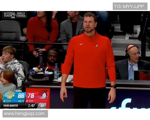 斯普利特:唐斯上一场比赛抢了很多前板,我们必须做好准备 斯普利特:唐斯上一场比赛抢了很多前板,我们必须做好准备